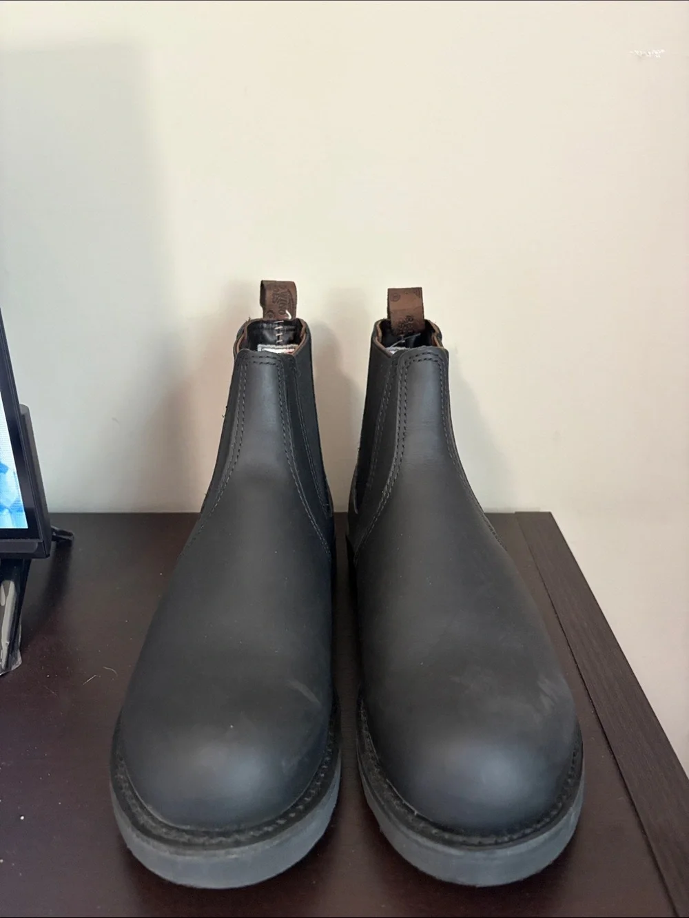 Red Wing Shoes Black CLASSIC CHELSEA Boot Mens 6 in Black Harness Leather 10 NEW